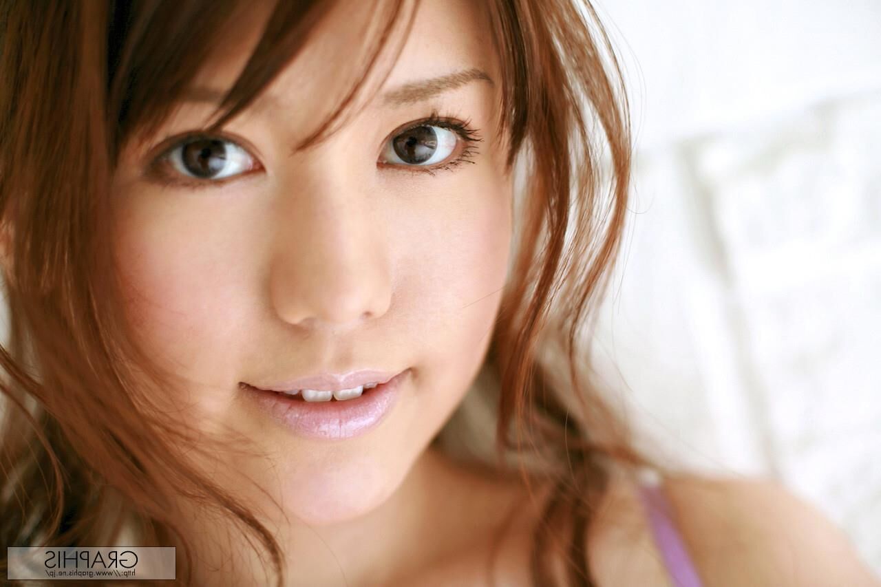 Nanami Wakase Graphisgals No. Vivid and Alive