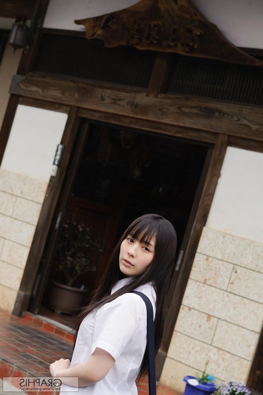 Ruka Kanae Graphisgals No. Otro mundo