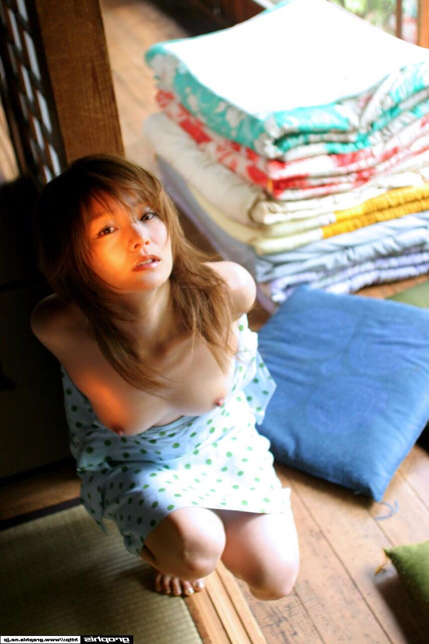 Ray Ito Graphisgals No. Heart Land