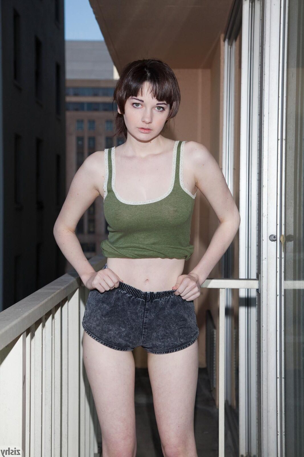 Boneca de hotel Lilly Gardner