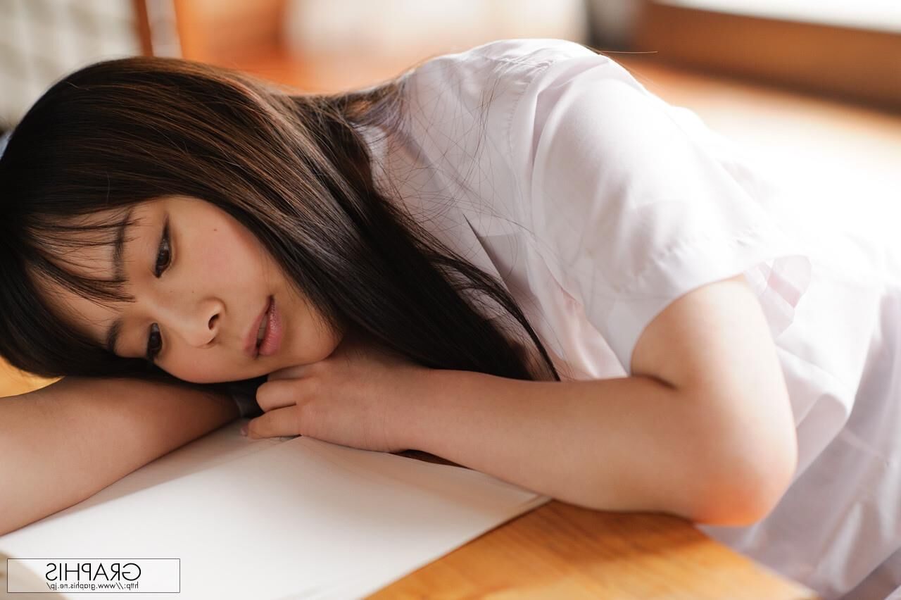 Ruka Kanae Graphisgals No. Otro mundo