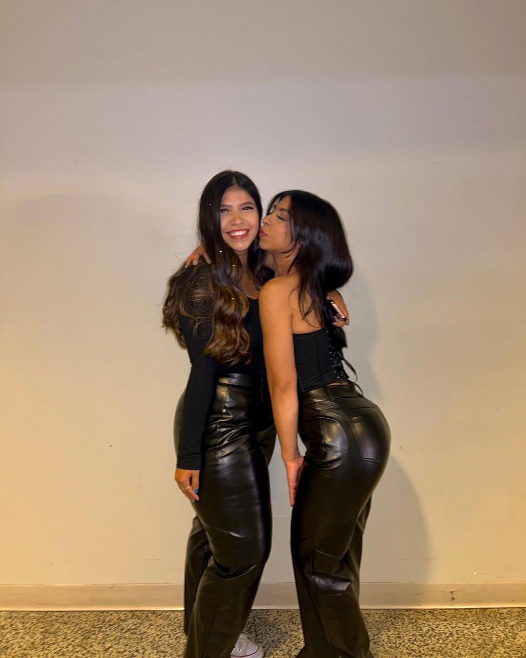 Leather LoR