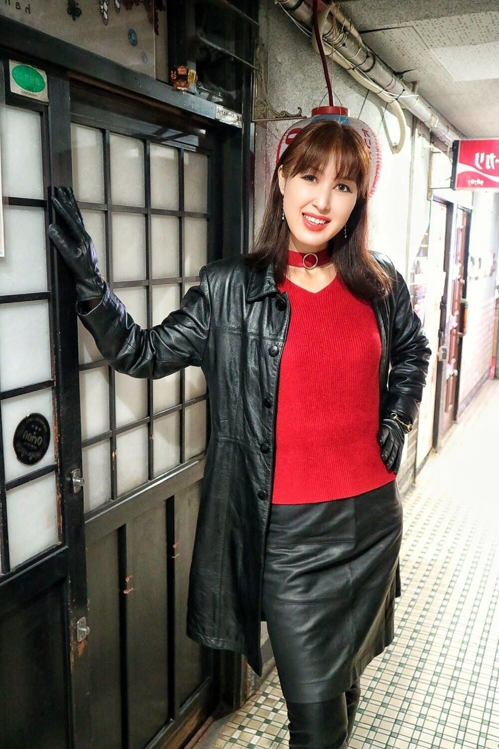 Asian, Lack, Nylons 