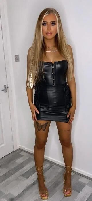 Vestido de cuero