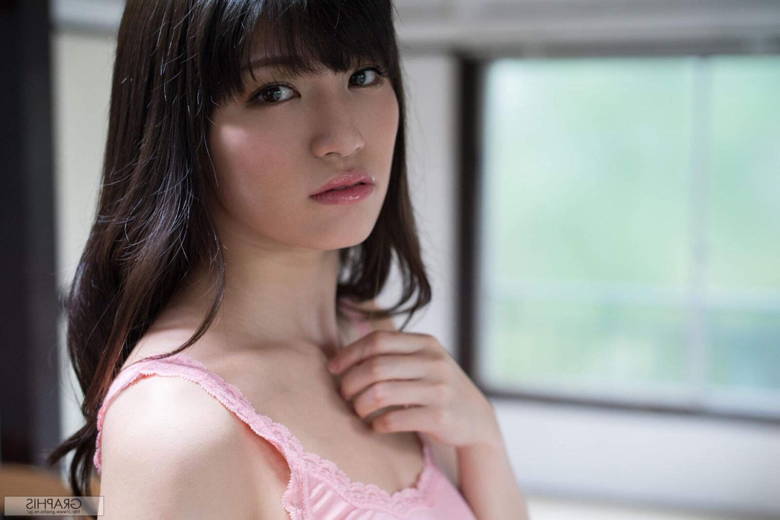 Shoko Takahashi GraphisGals No. Noble Bomb