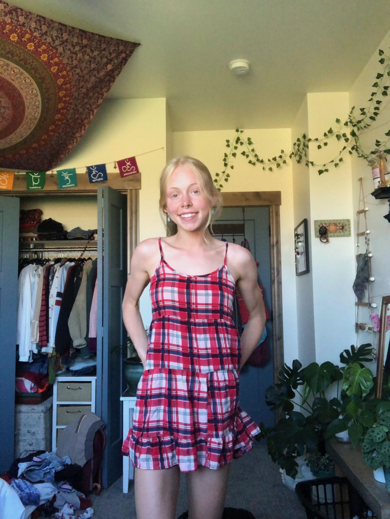 Non Nude 