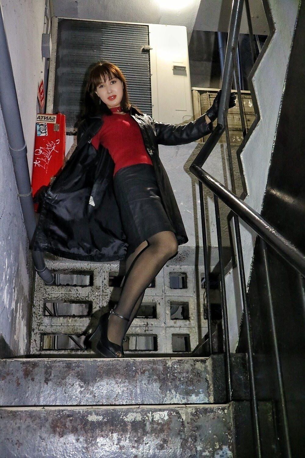 Asian, Lack, Nylons 