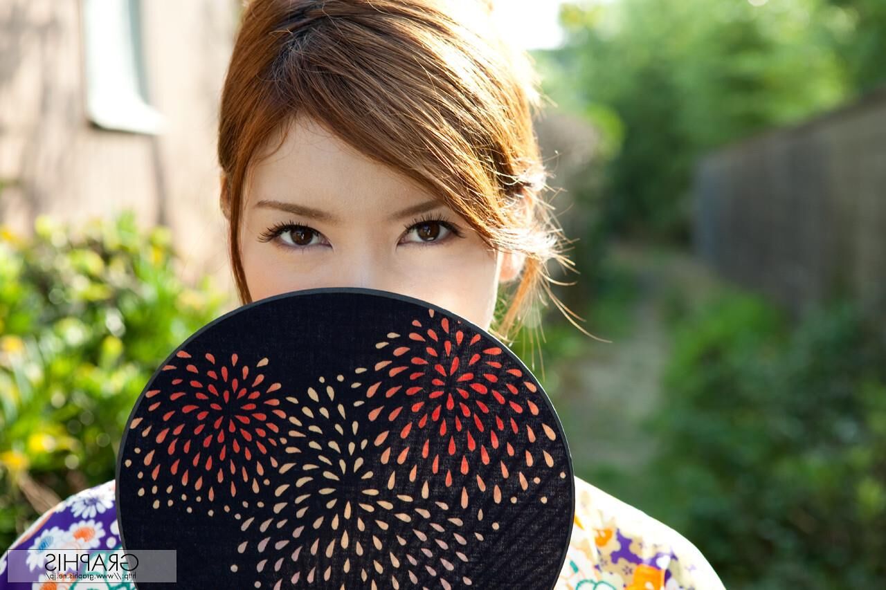 Yuria Ashina GraphisGals No. Cool Beauty
