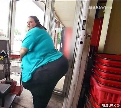 Large Women in Jeans, Pants, and Shorts 