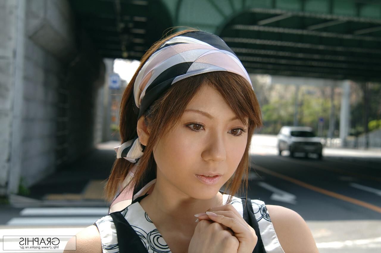 Yuma Asami GraphisGals No. Element Crystal