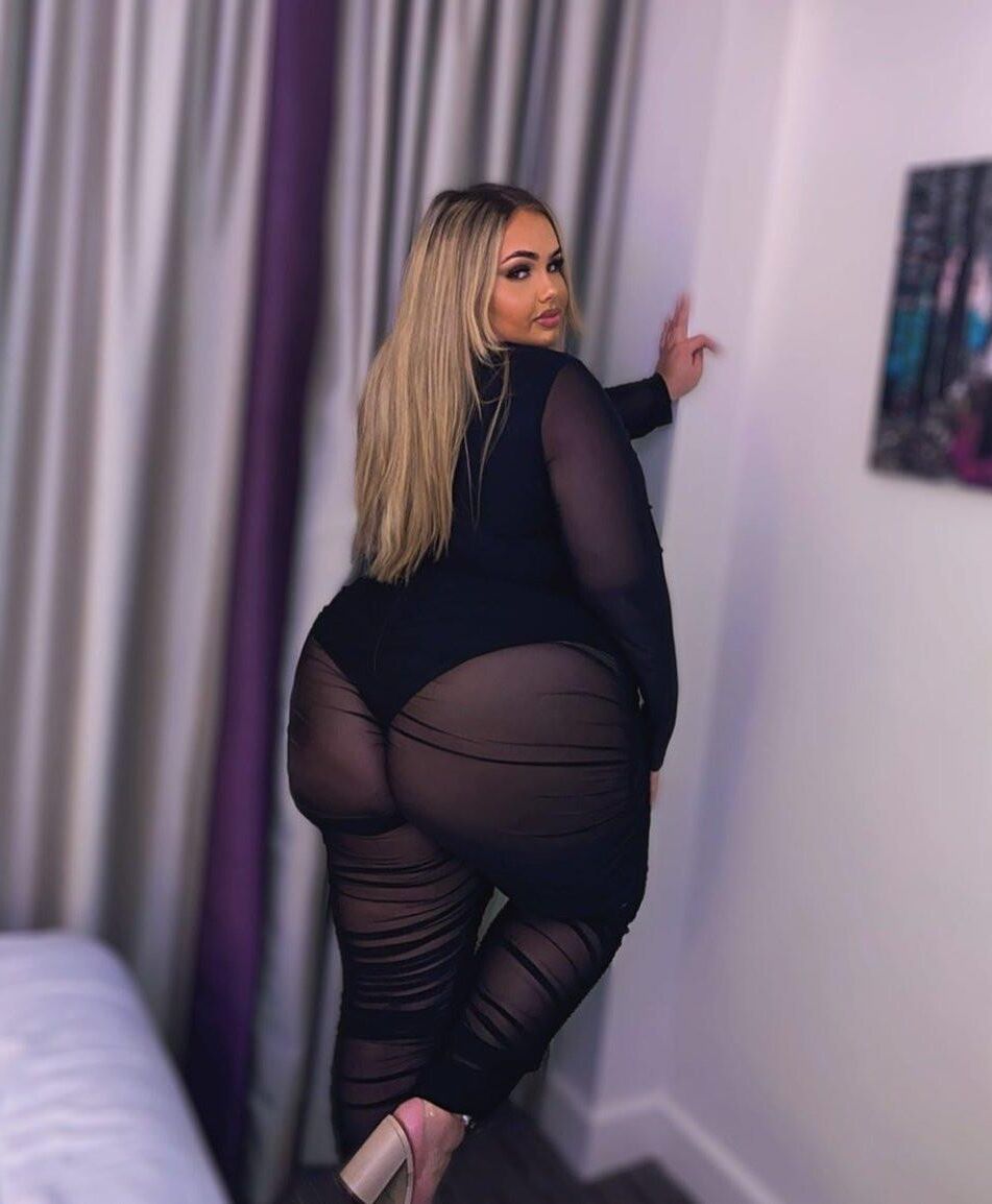 Sexy Mesh Girls 