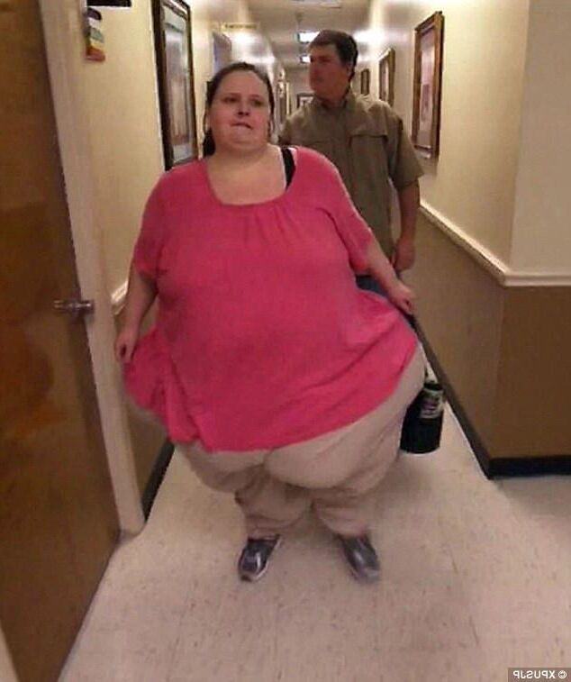Large Women in Jeans, Pants, and Shorts 