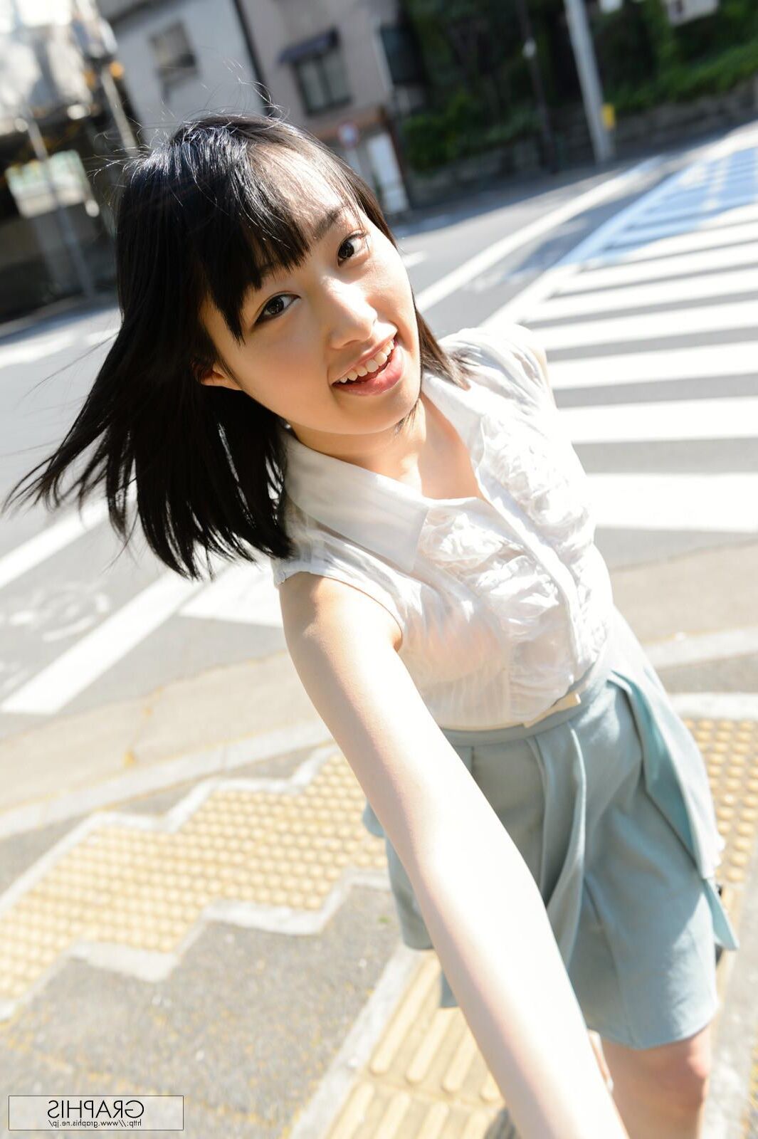 Tsugumi Uno GraphisGals No. Newcomer