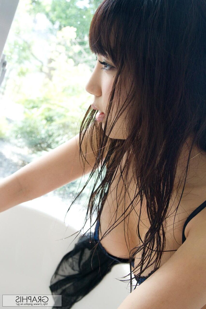 Yui Fujishima GraphisGals No. Pure 