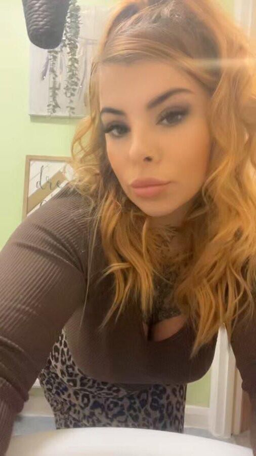 Queen Crystal Findom
