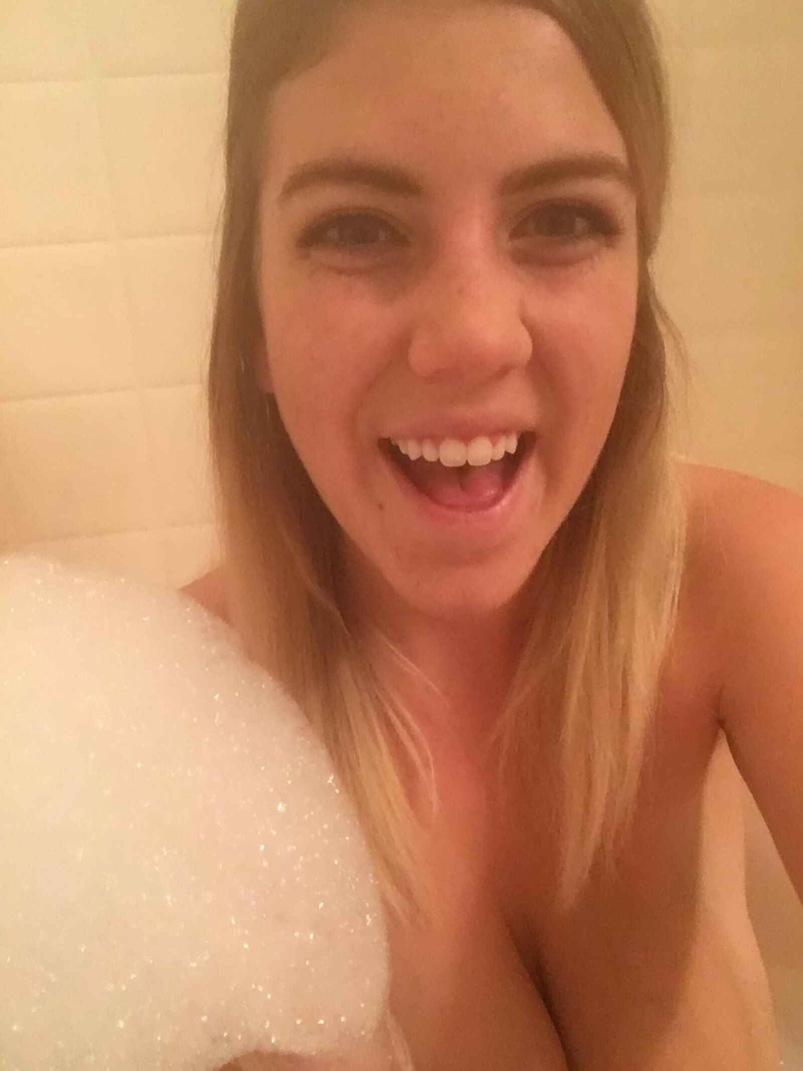 Sexy rubio milf