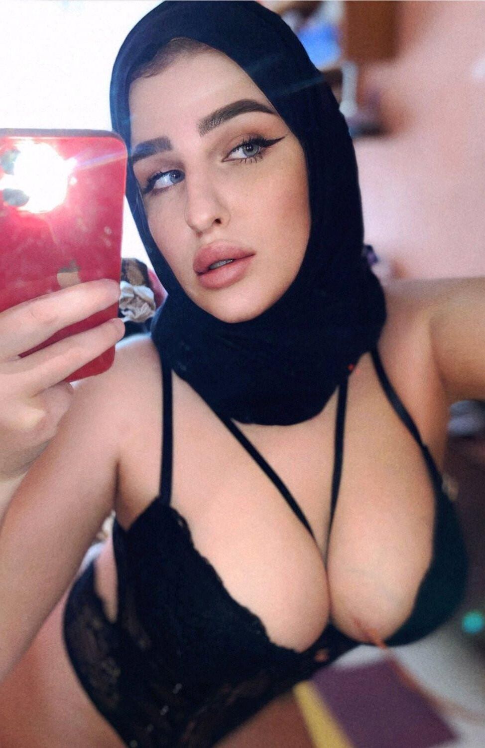 Hijab mom bimbo