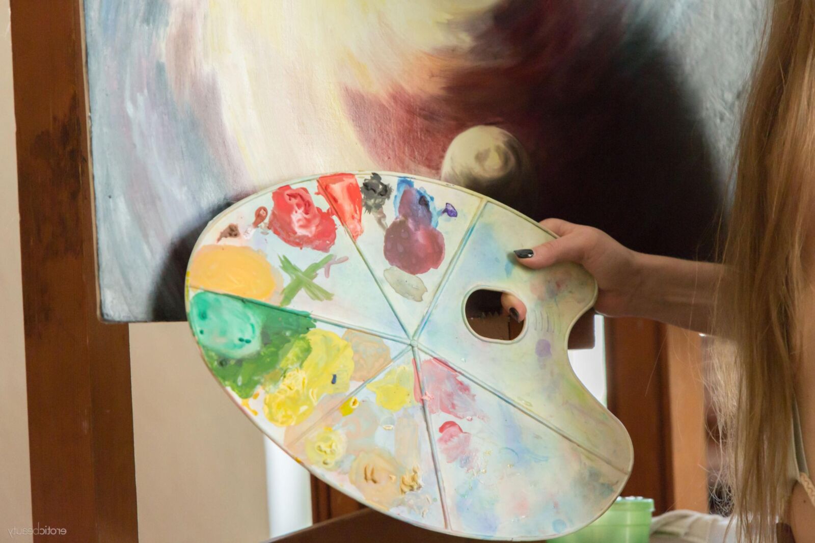 EB_ _ART AT WORK MIKA A by MARLENE__med
