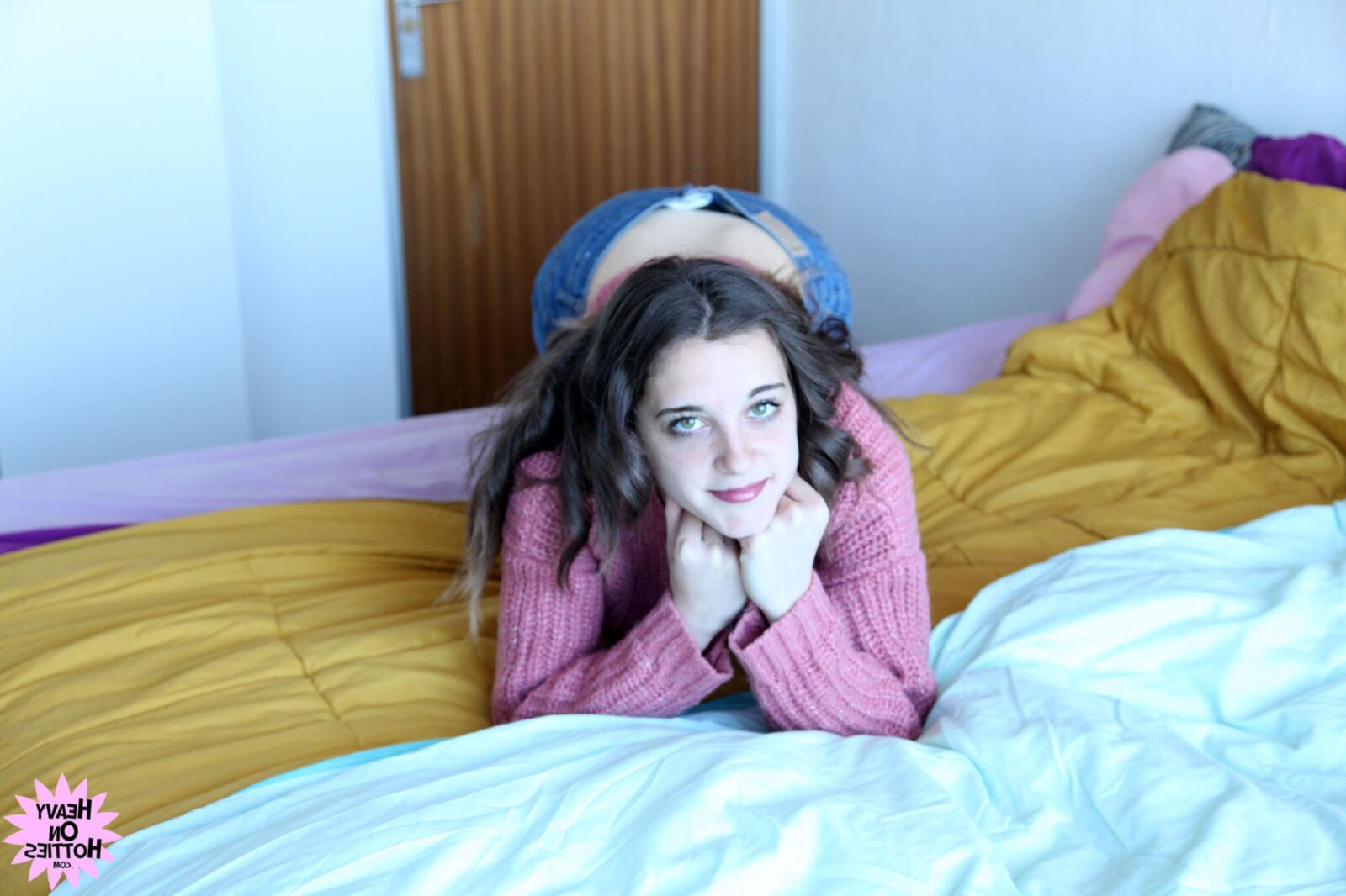 heavyonhotties.com_ set _anita teen_l