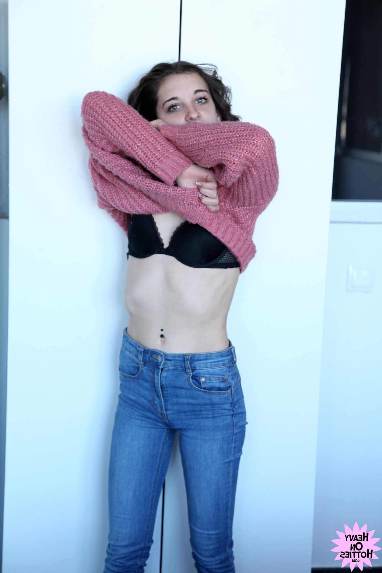heavyonhotties.com_ set _anita teen_l