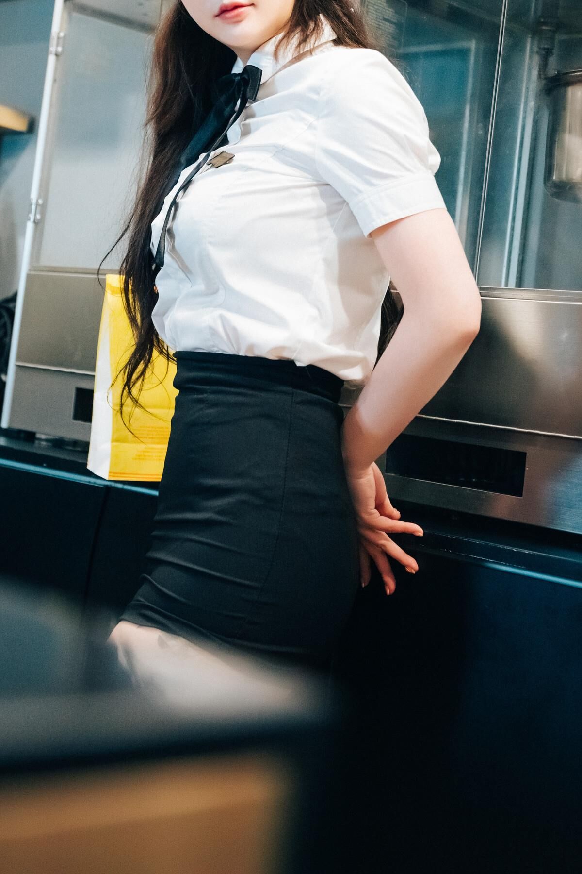 Son Yeeun Loozy Ticket Girl
