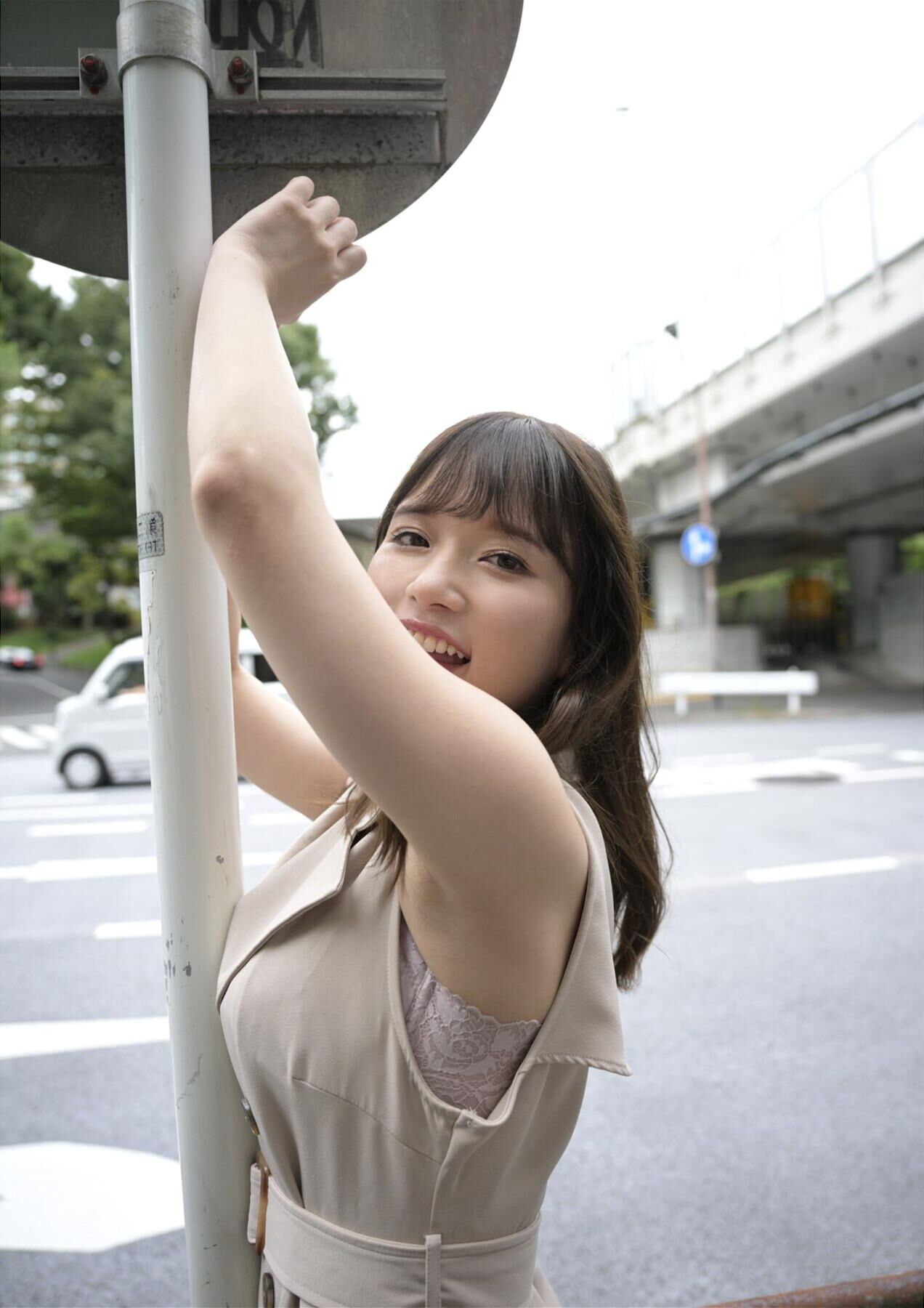 Rena Momozono Naniwa Natural Milk