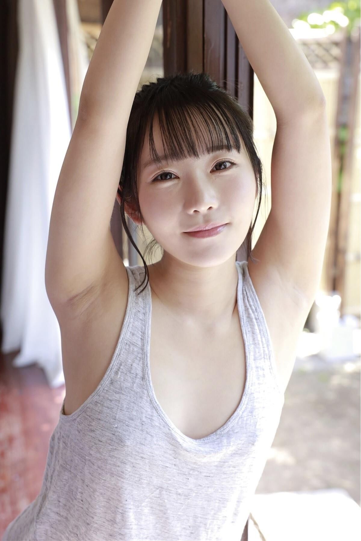 Yui Shirasaka Unveiled Summer Vacation in the Countryside