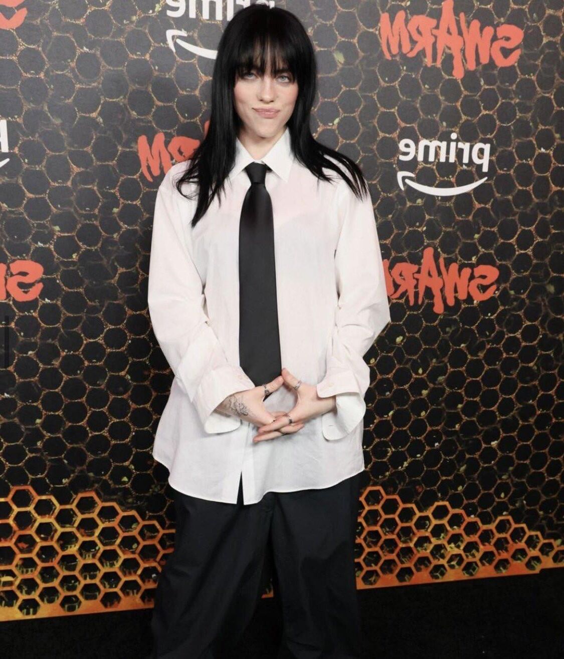 Billie Eilish tão sexy