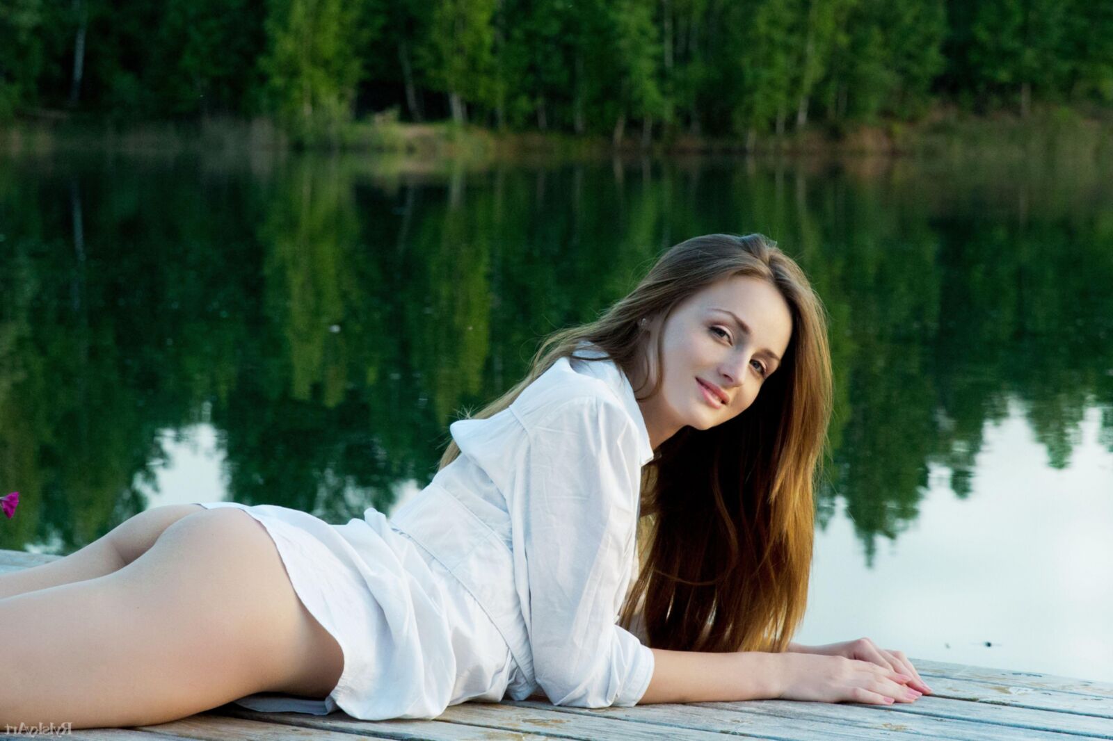 Vittoria Amada Lakelike