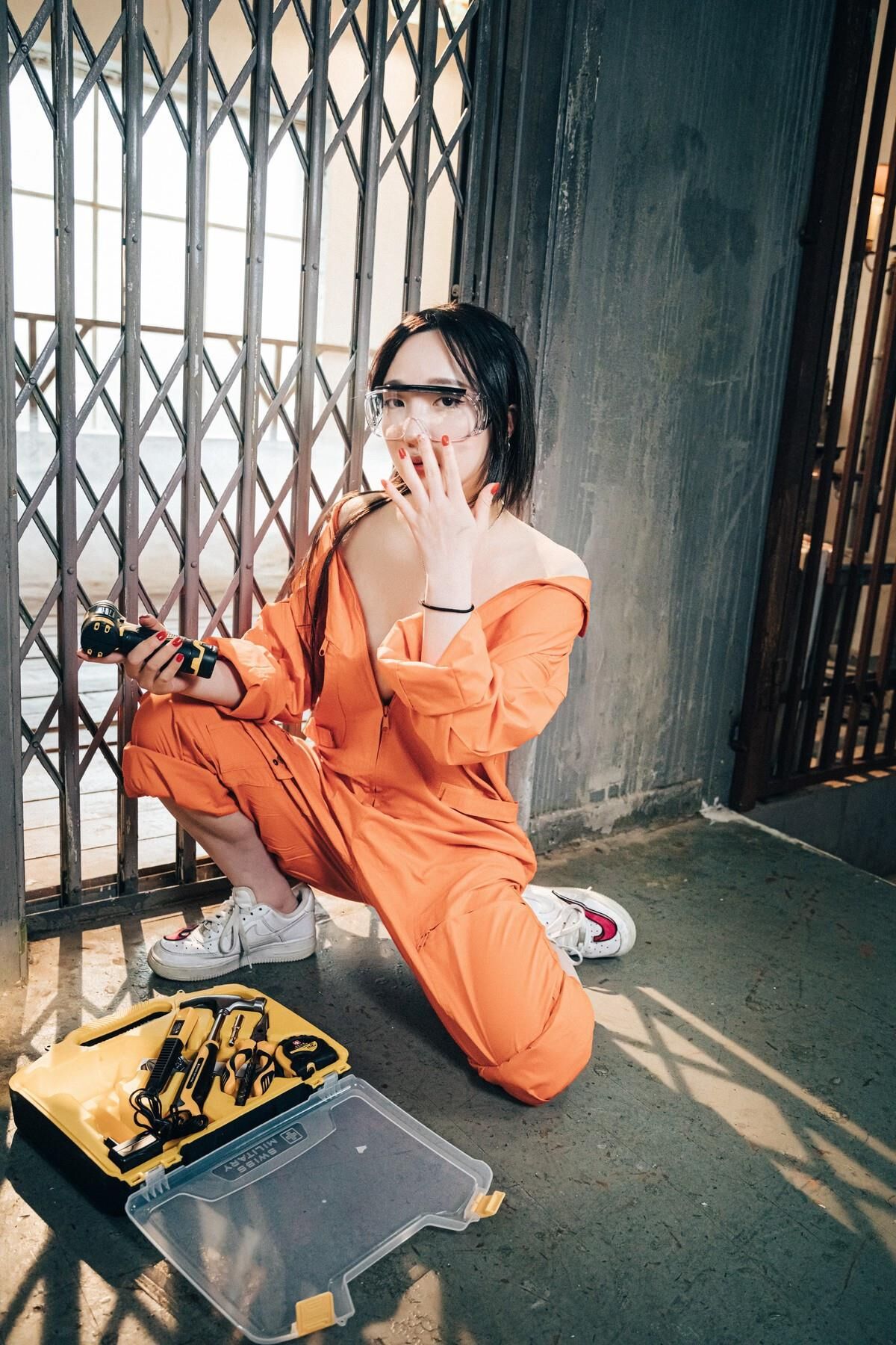 Son Yeeun Loozy Where Are My Tools