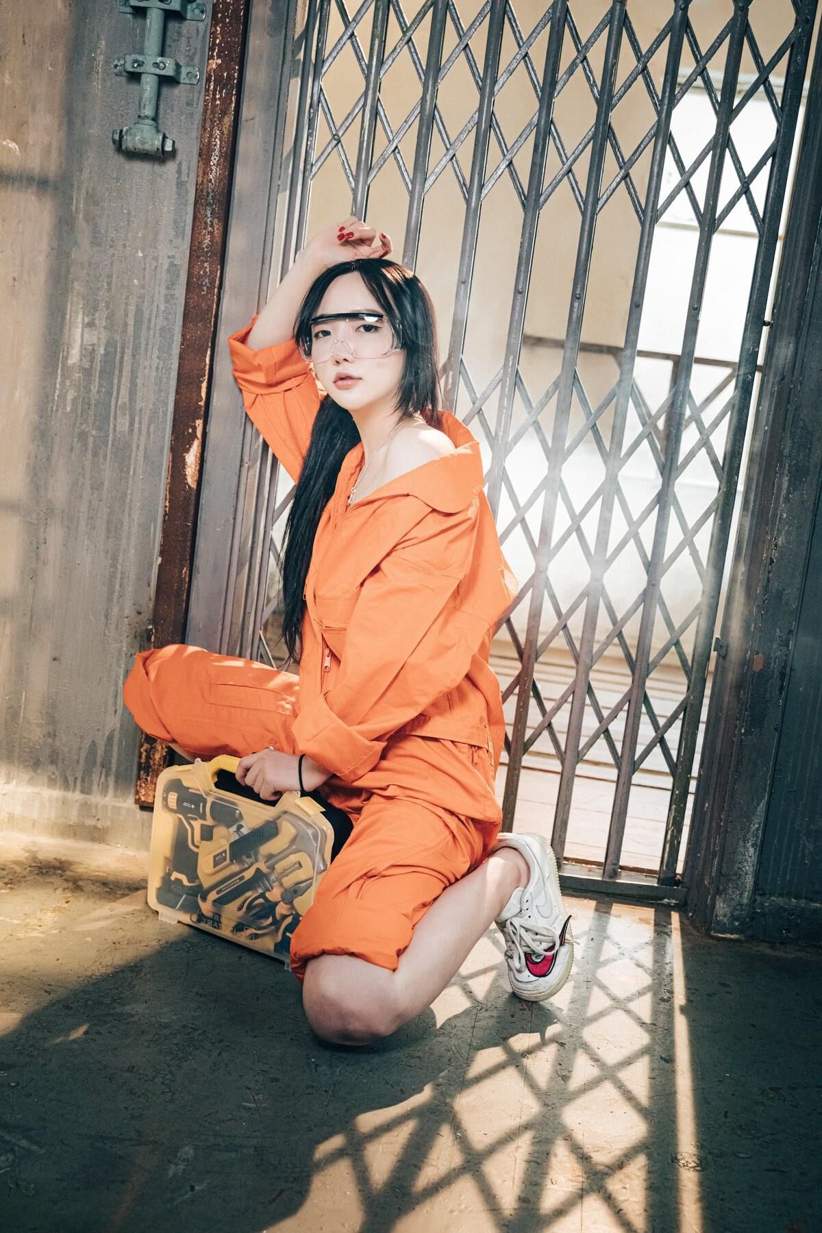 Son Yeeun Loozy Where Are My Tools