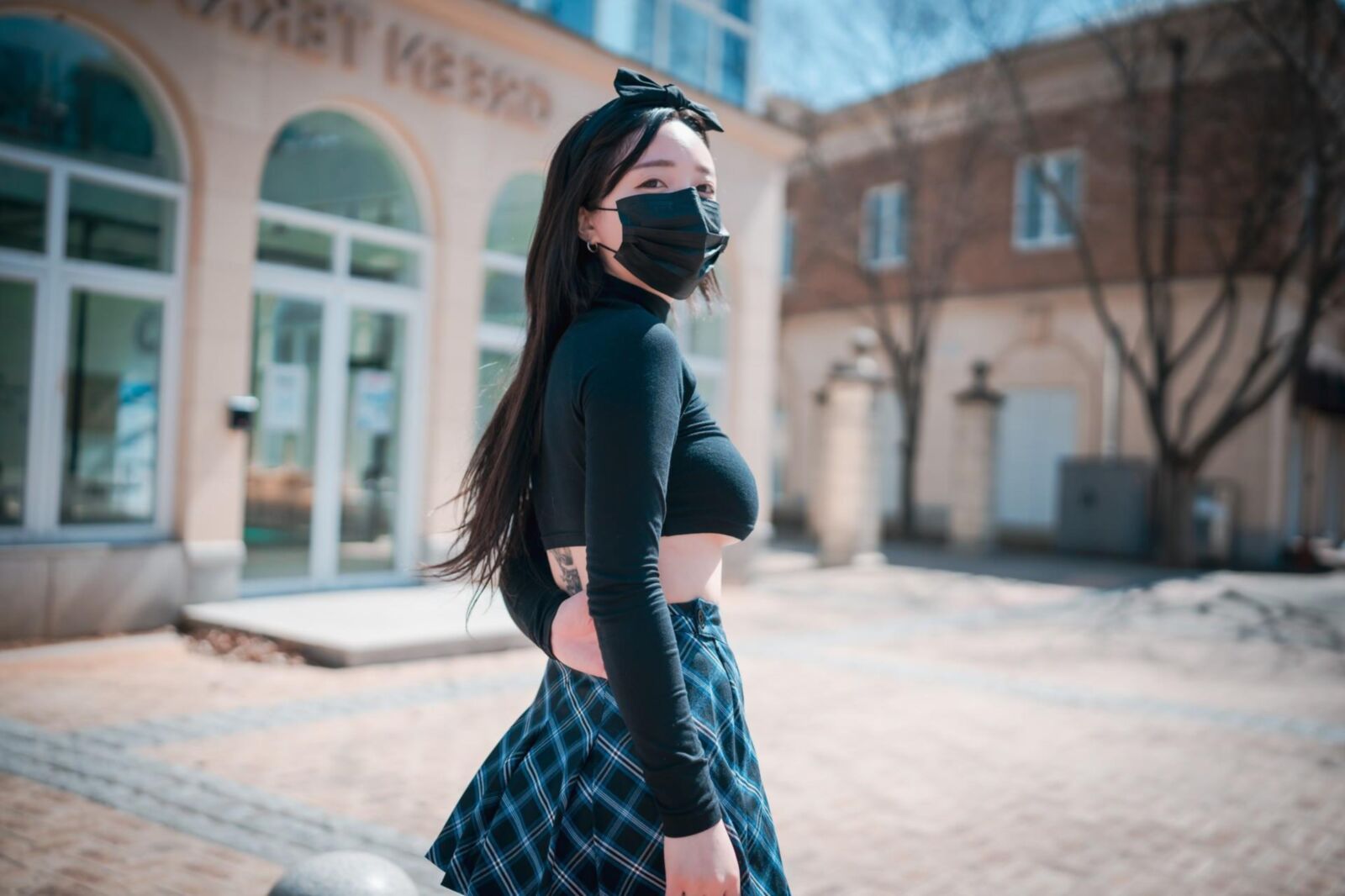Son Yeeun DJAWA Early Spring Walk in March Vol. (+S.Ver)