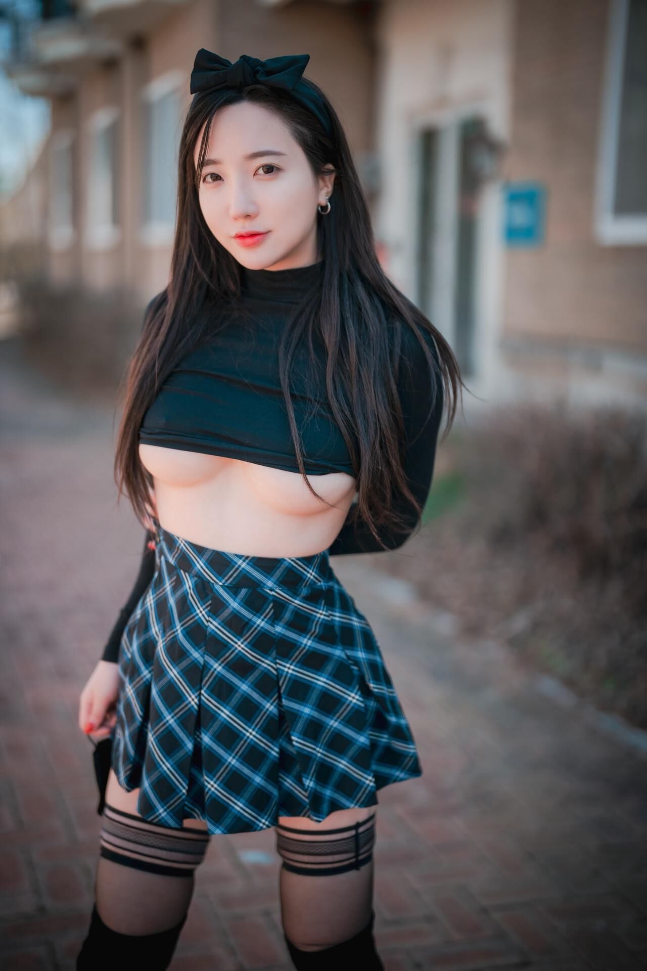 Son Yeeun DJAWA Early Spring Walk in March Vol. (+S.Ver)