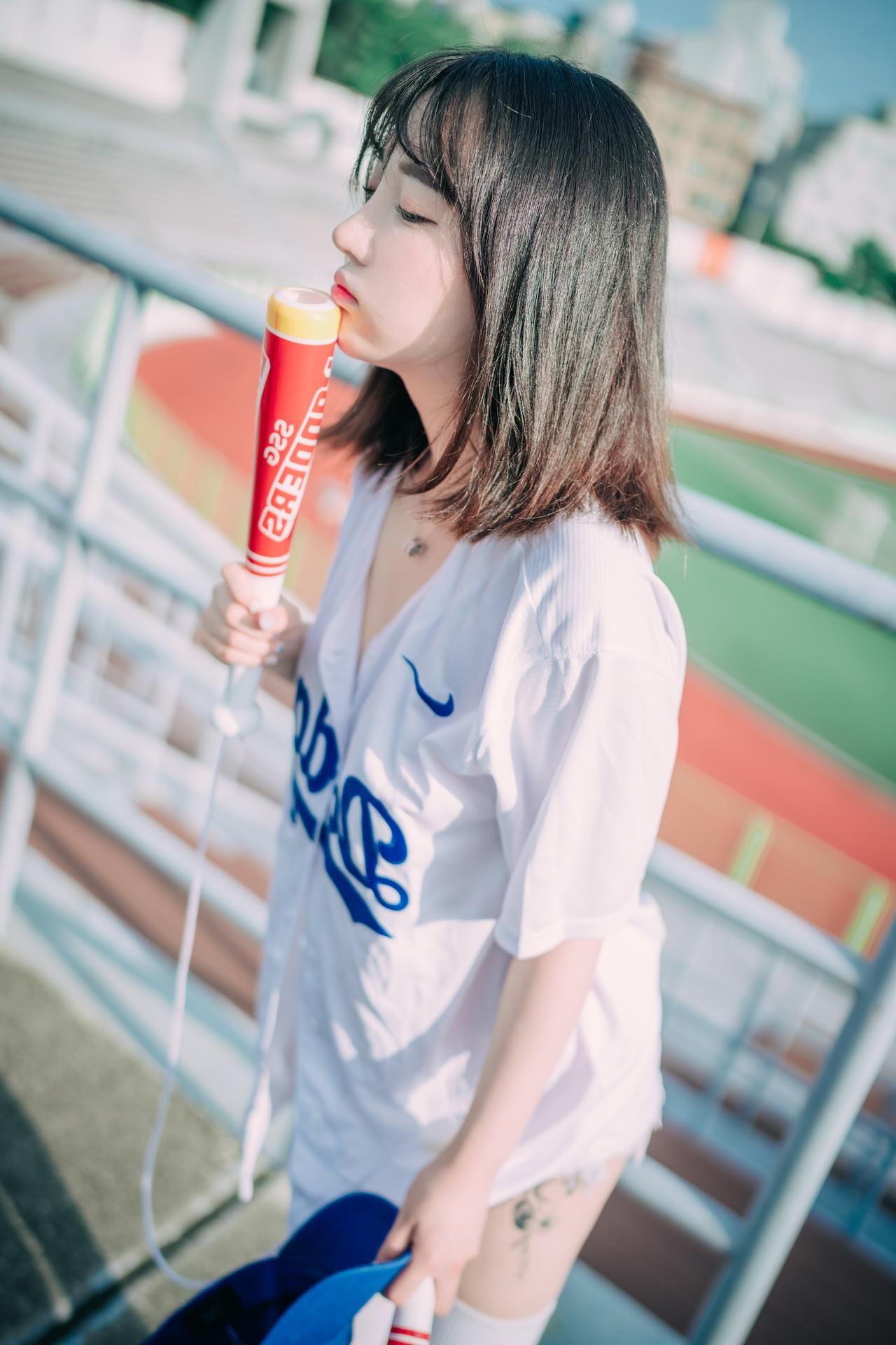 Son Yeeun DJAWA Cheer Up in the Summer
