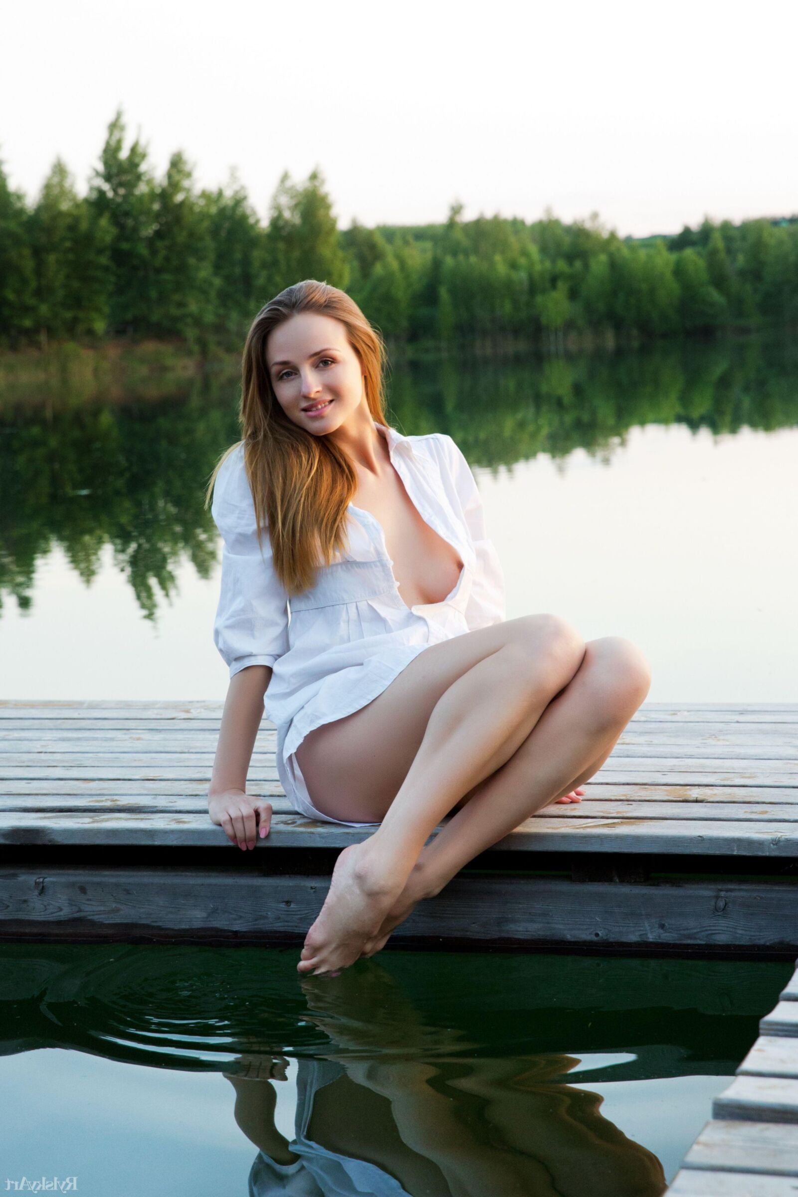 Vittoria Amada Lakelike