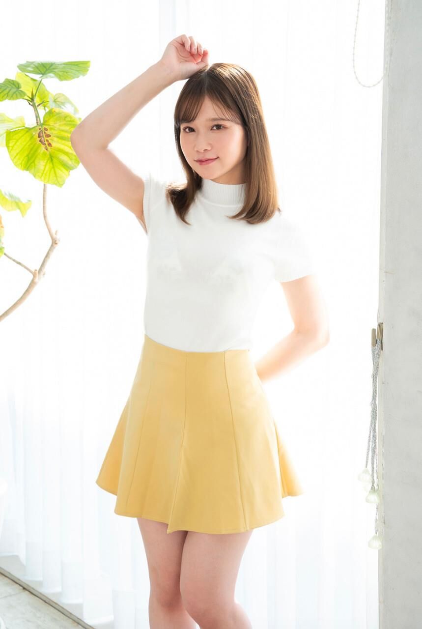 Rena Momozono Etoile