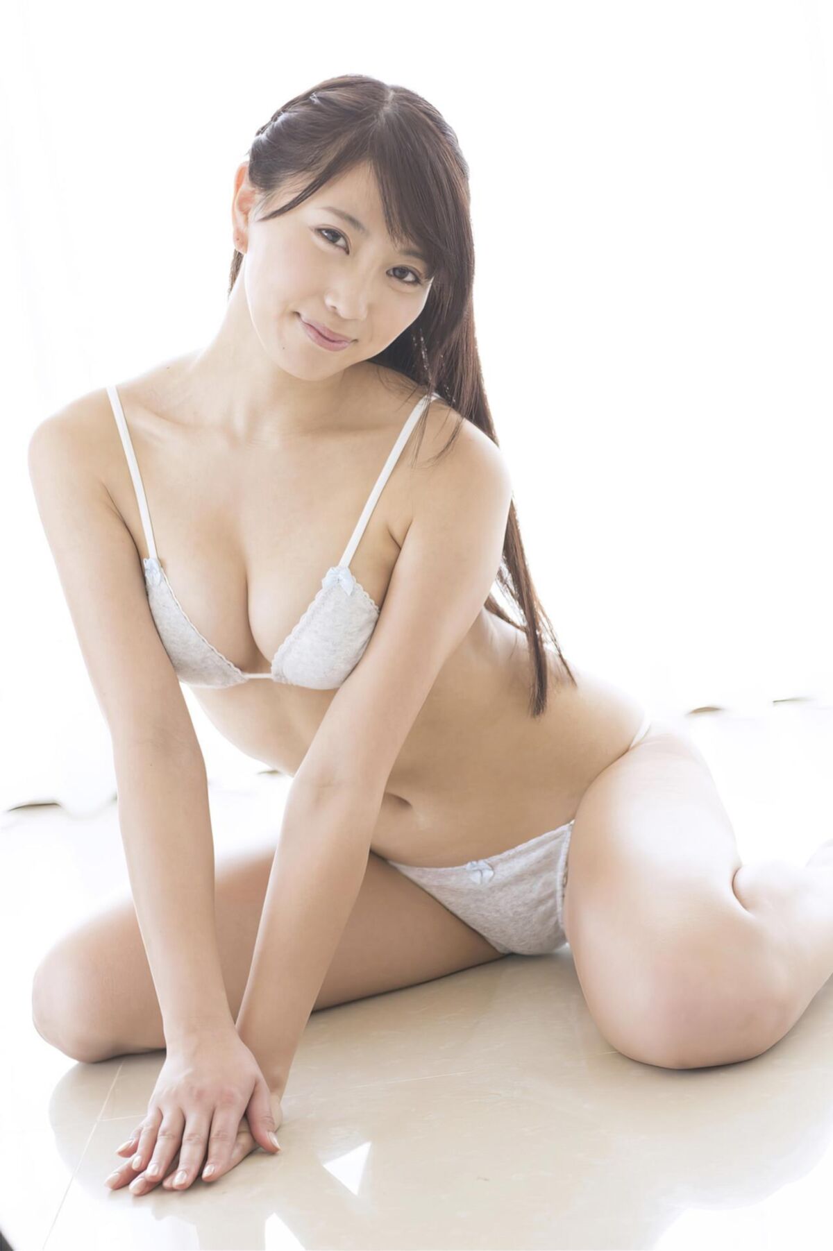 Tomomi Morisaki doce tentação