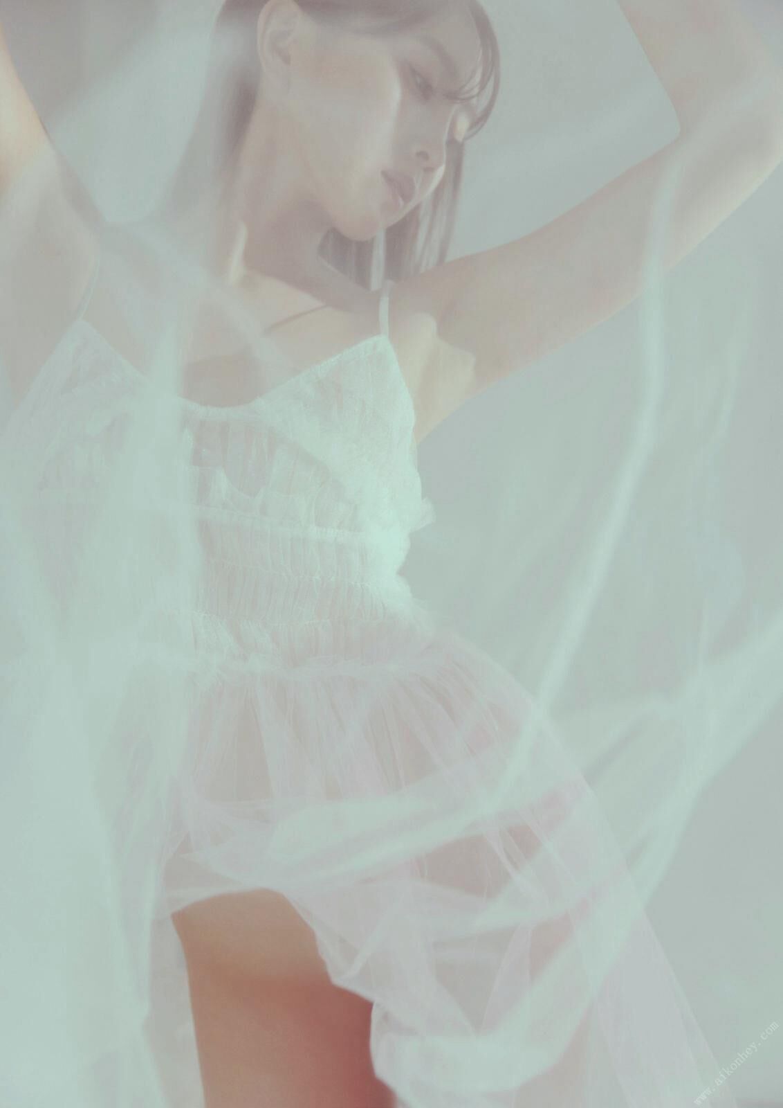 Tomomi Morisaki Love Art