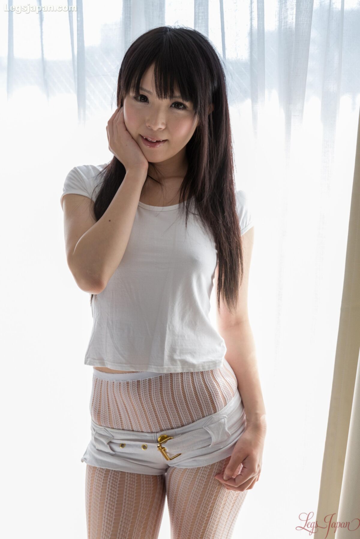 Modelo nude japonês Sena Sakura
