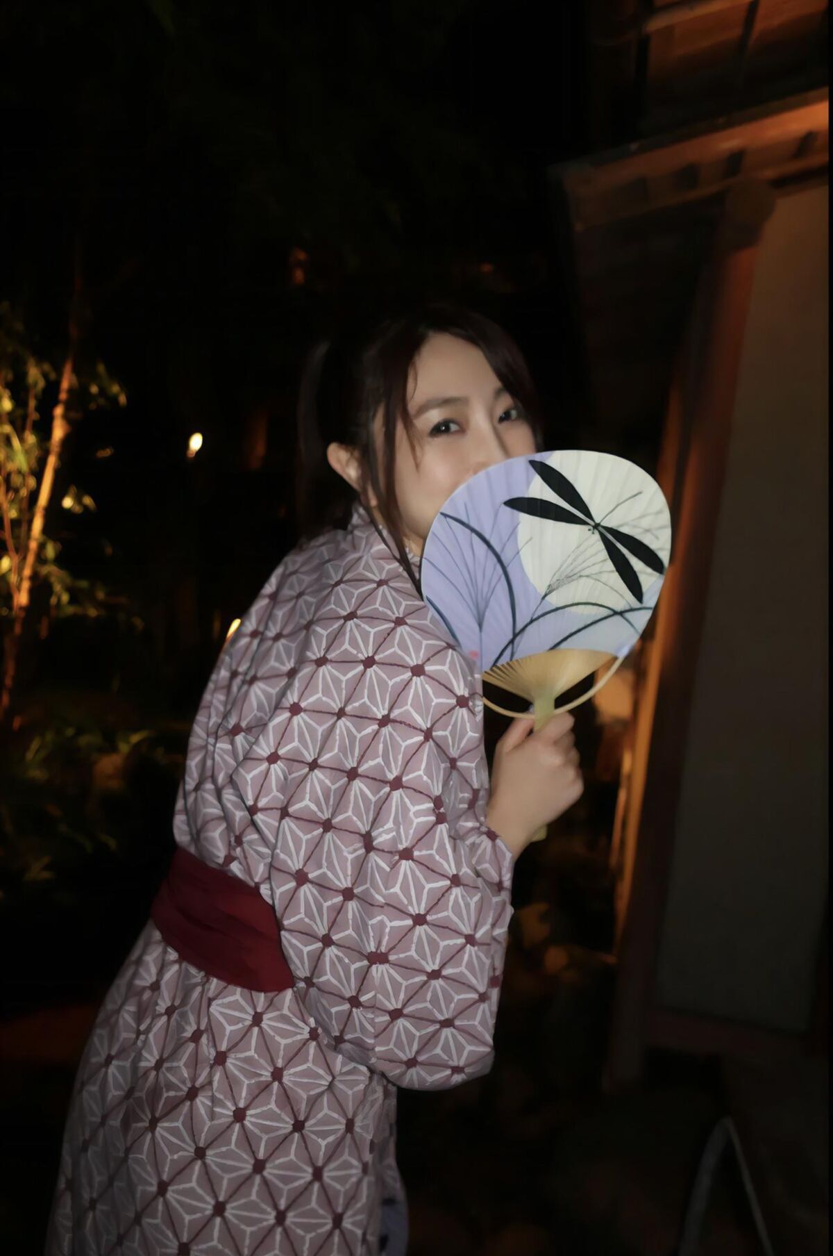 Tomomi Morisaki Reunião secreta no dia secreto da primavera