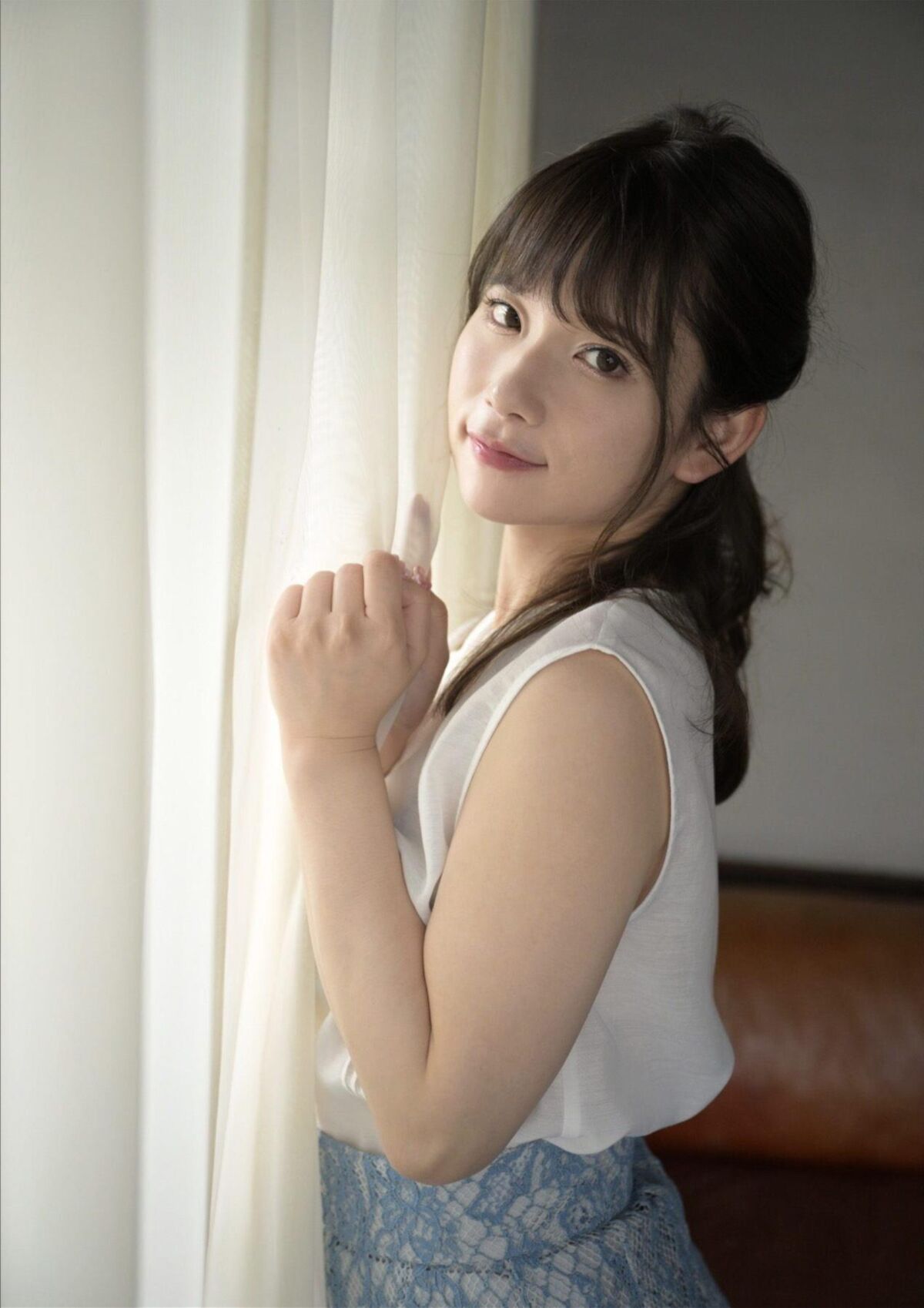 Rena Momozono Big Kits e The Kitchen