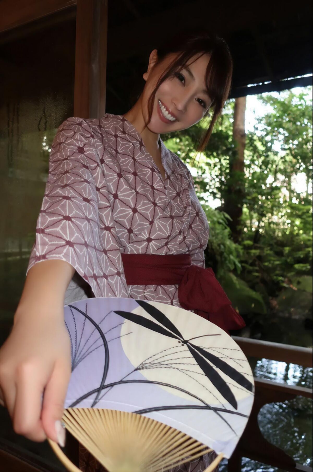 Tomomi Morisaki Reunião secreta no dia secreto da primavera