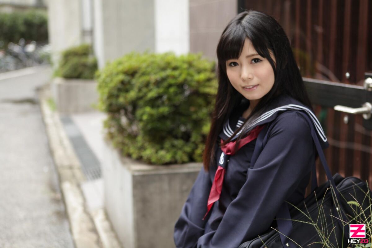 Modelo nude japonês Miyu Shiina