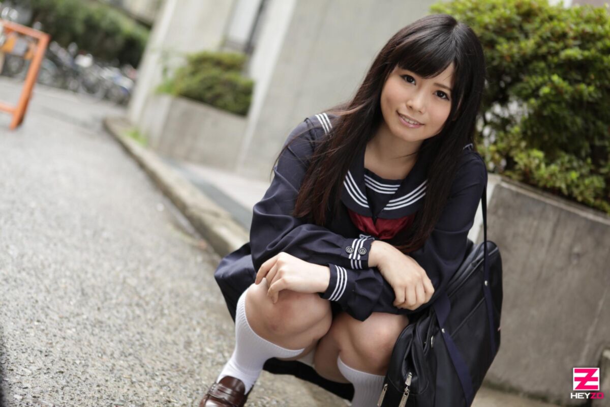 Modelo nude japonês Miyu Shiina