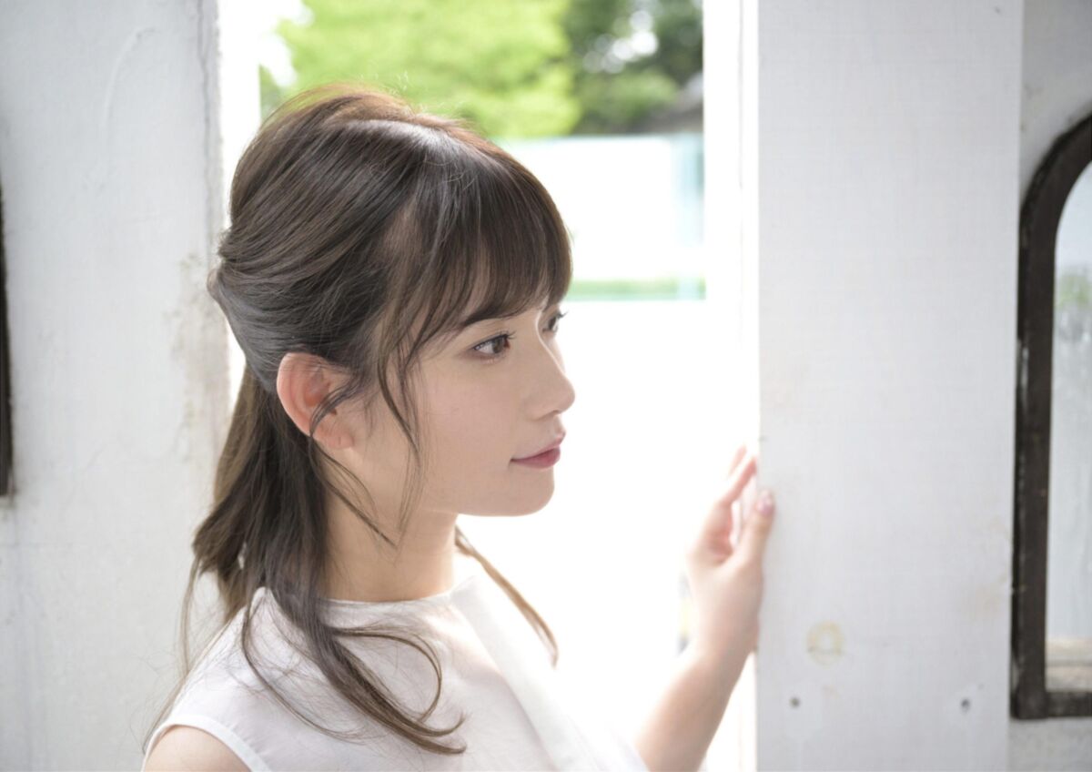 Rena Momozono Big Kits e The Kitchen