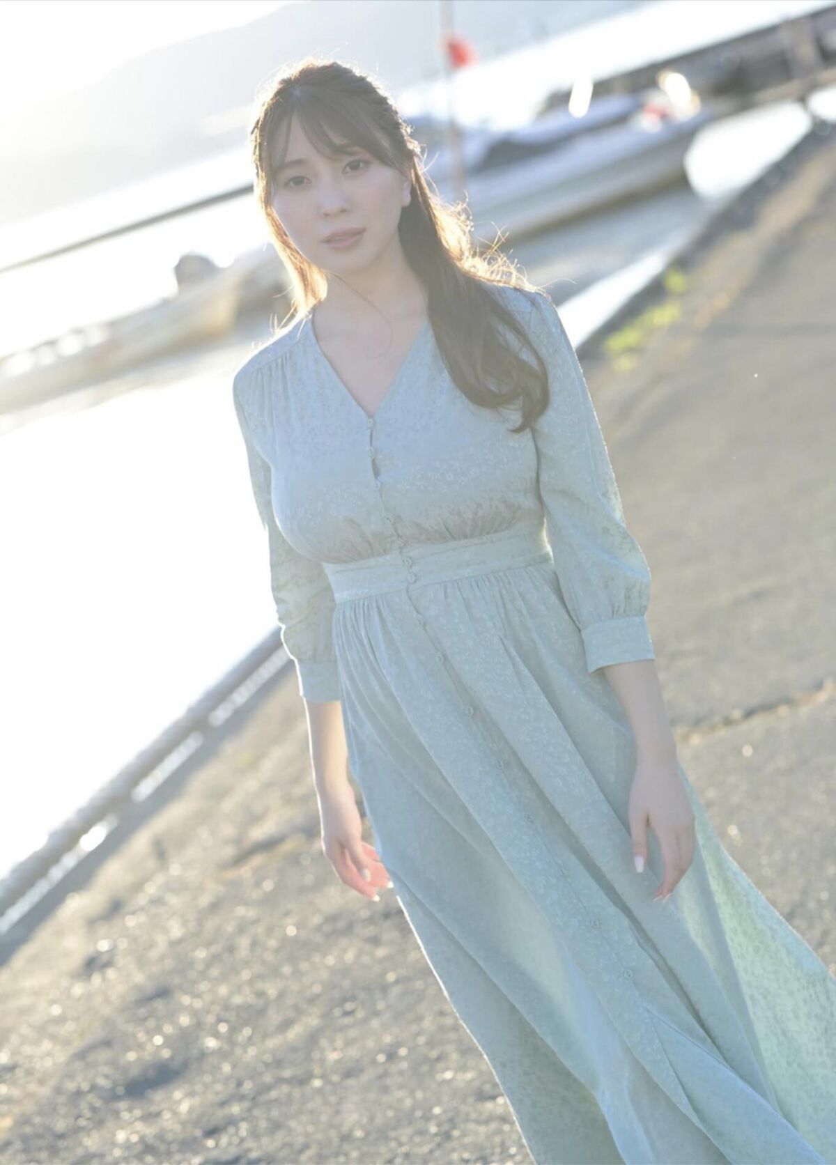 Tomomi Morisaki emocionante Girls vol.