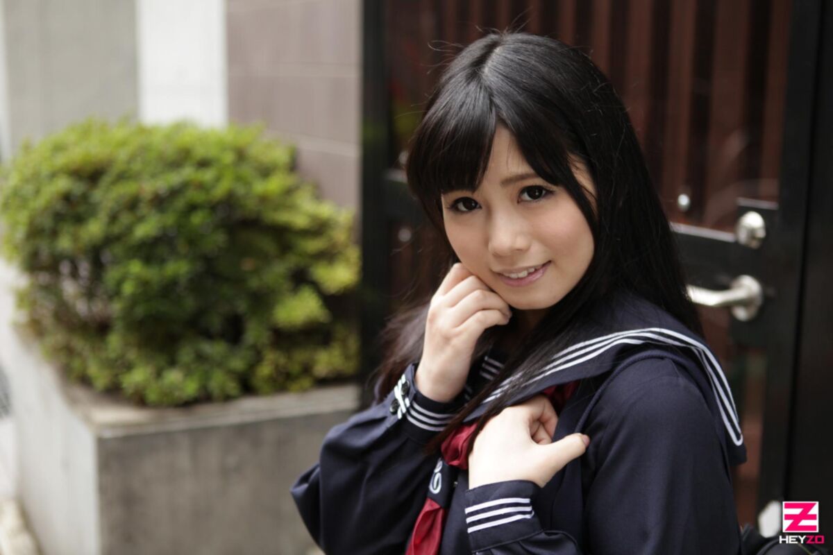 Modelo nude japonês Miyu Shiina