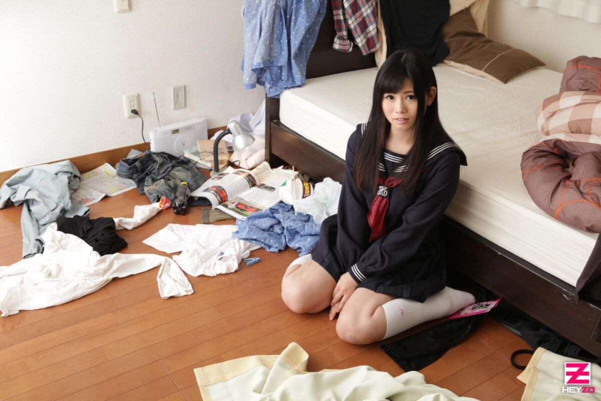 Modelo nude japonês Miyu Shiina