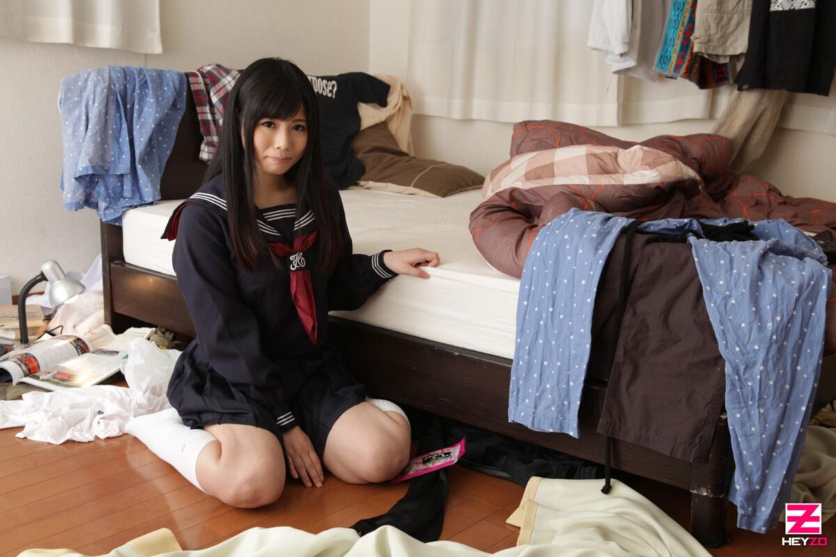 Modelo nude japonês Miyu Shiina