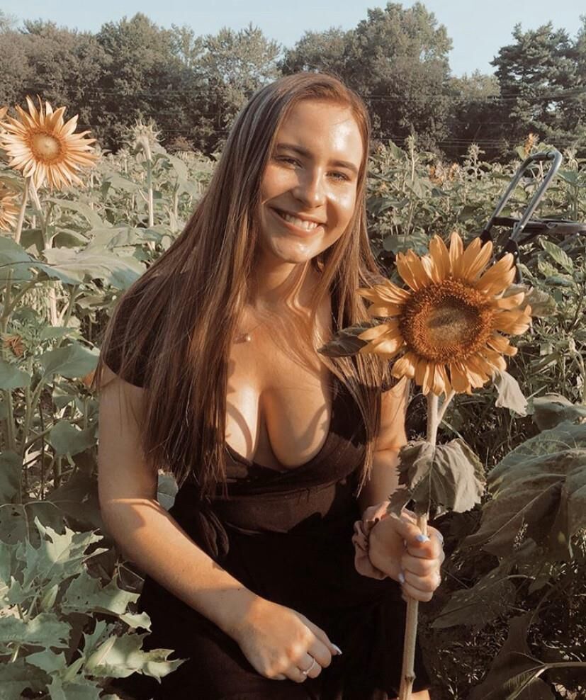 Non Nude 